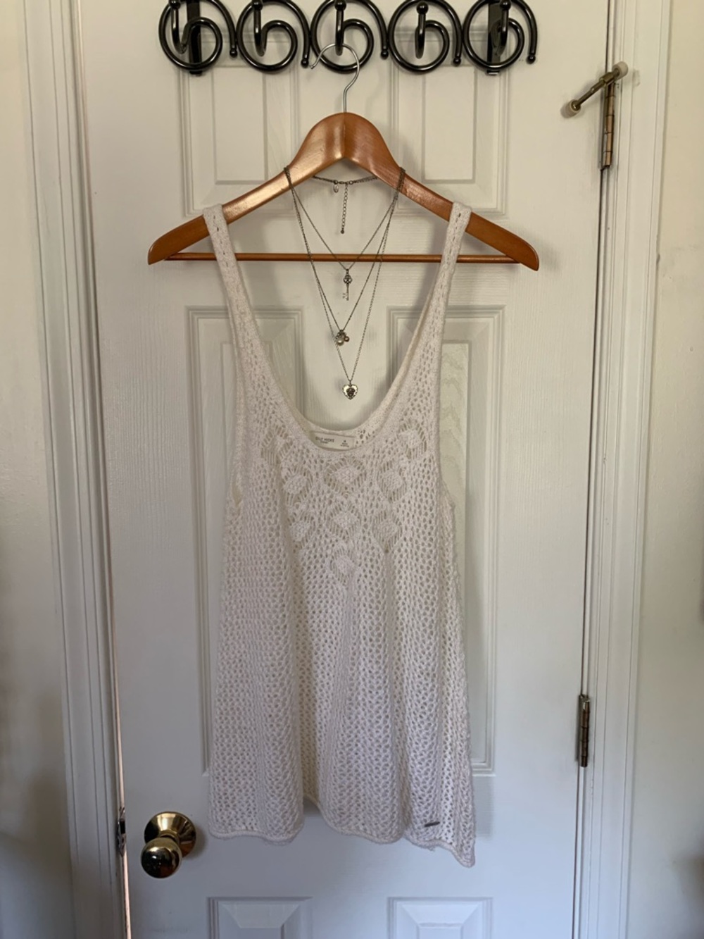 Gilly Hicks White Open Knit Pullover Sweater Tank